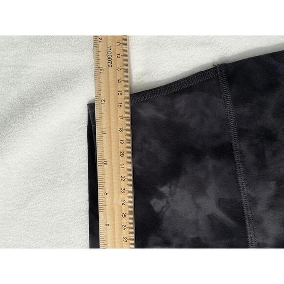 Lululemon Align Diamond Dye Cassis Gray 21” Crop High-Rise Size 6 Athleisure - Picture 6 of 8